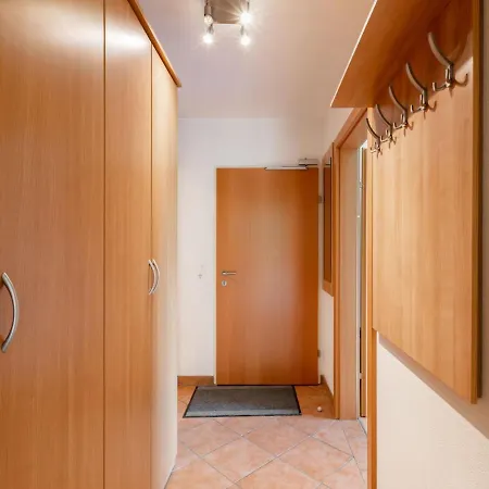 4 By Interhome 아파트